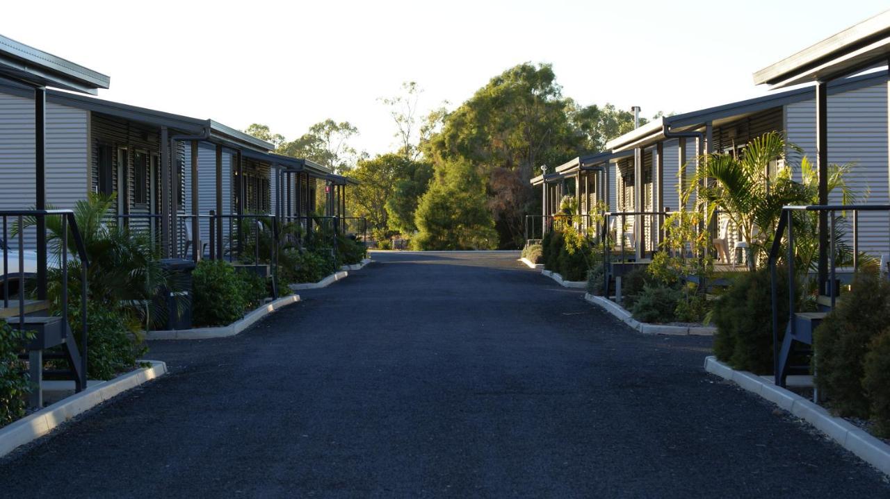 Pritchard Road Country Resort Emerald Exterior foto